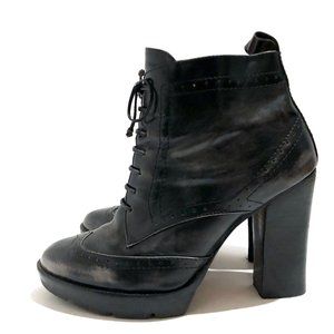 REGINA ROMERO Distressed Black Heeled Oxfords Sz 6